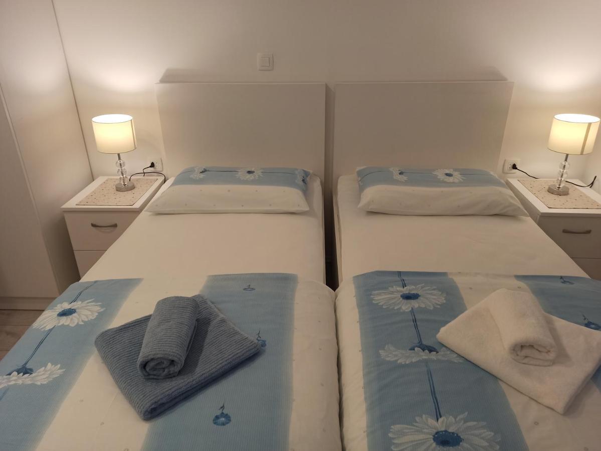 Peric Apartment West Dubrovnik Exteriör bild
